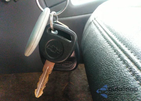 2003 Chevrolet Avalanche 1500 from USA, damaged, VIN 3GNEC13T63G200848